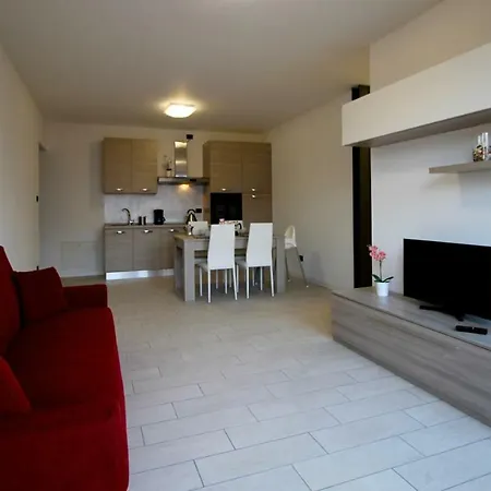 Camillo Apartament Colico